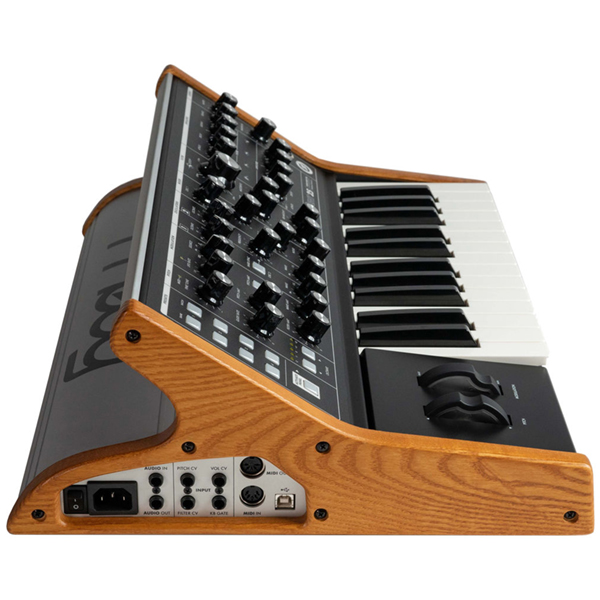 Moog Subsequent 25_4